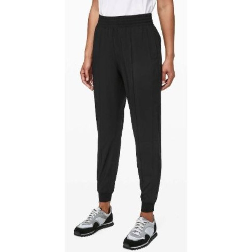 Lululemon Wanderer Jogger Black High Rise-sz 12